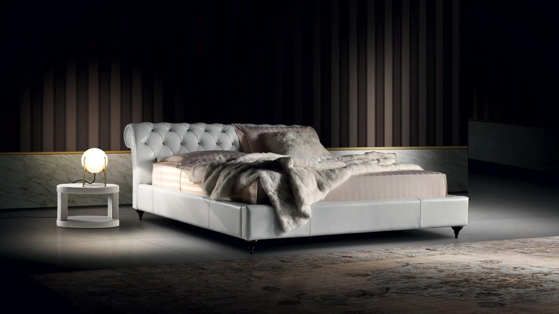 Letto con testiera capitonnè George di Lof's